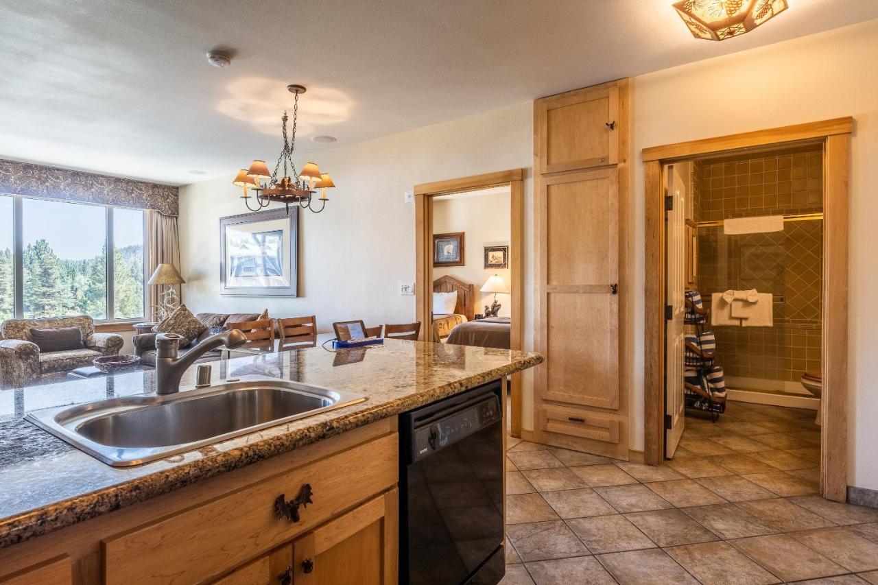 Juniper Springs Lodge #413 - Luxury Ski In Ski Out! 2 Bedroom Маммот-Лейкс Екстер'єр фото